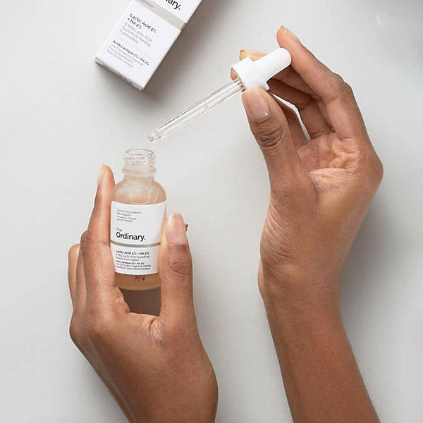 Serum The Ordinary Lactic Acid 5% + HA Tẩy Bào Chết 30ml